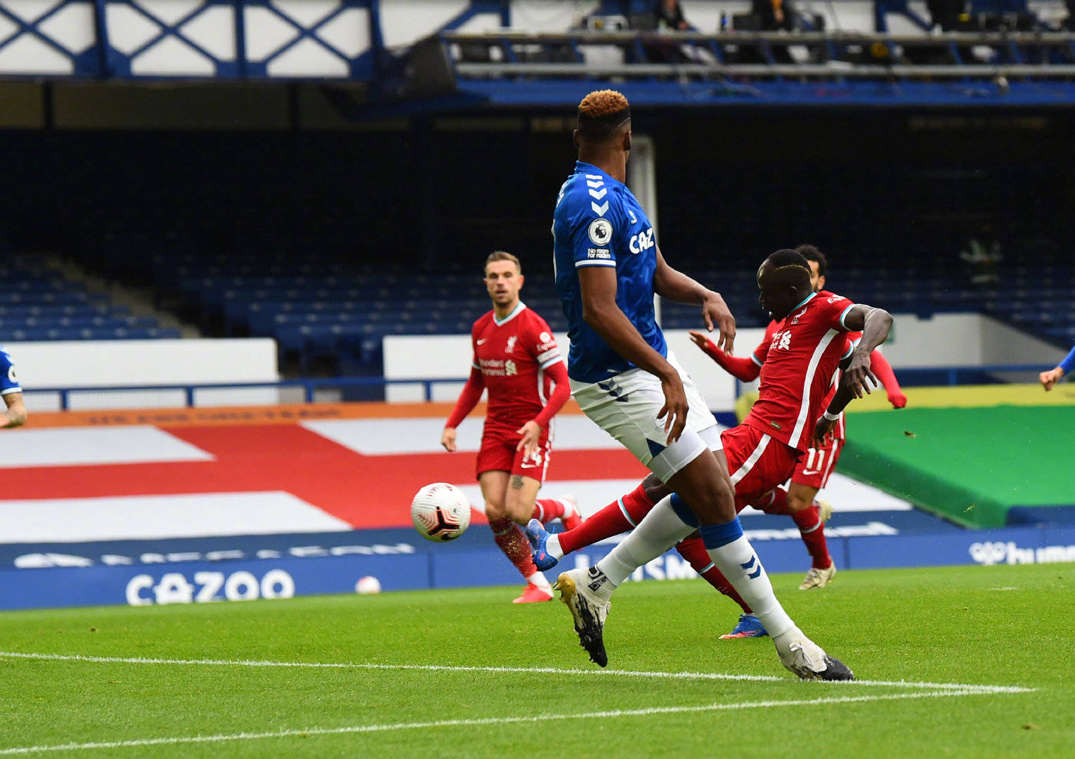 甚至损害比 甚至损害比